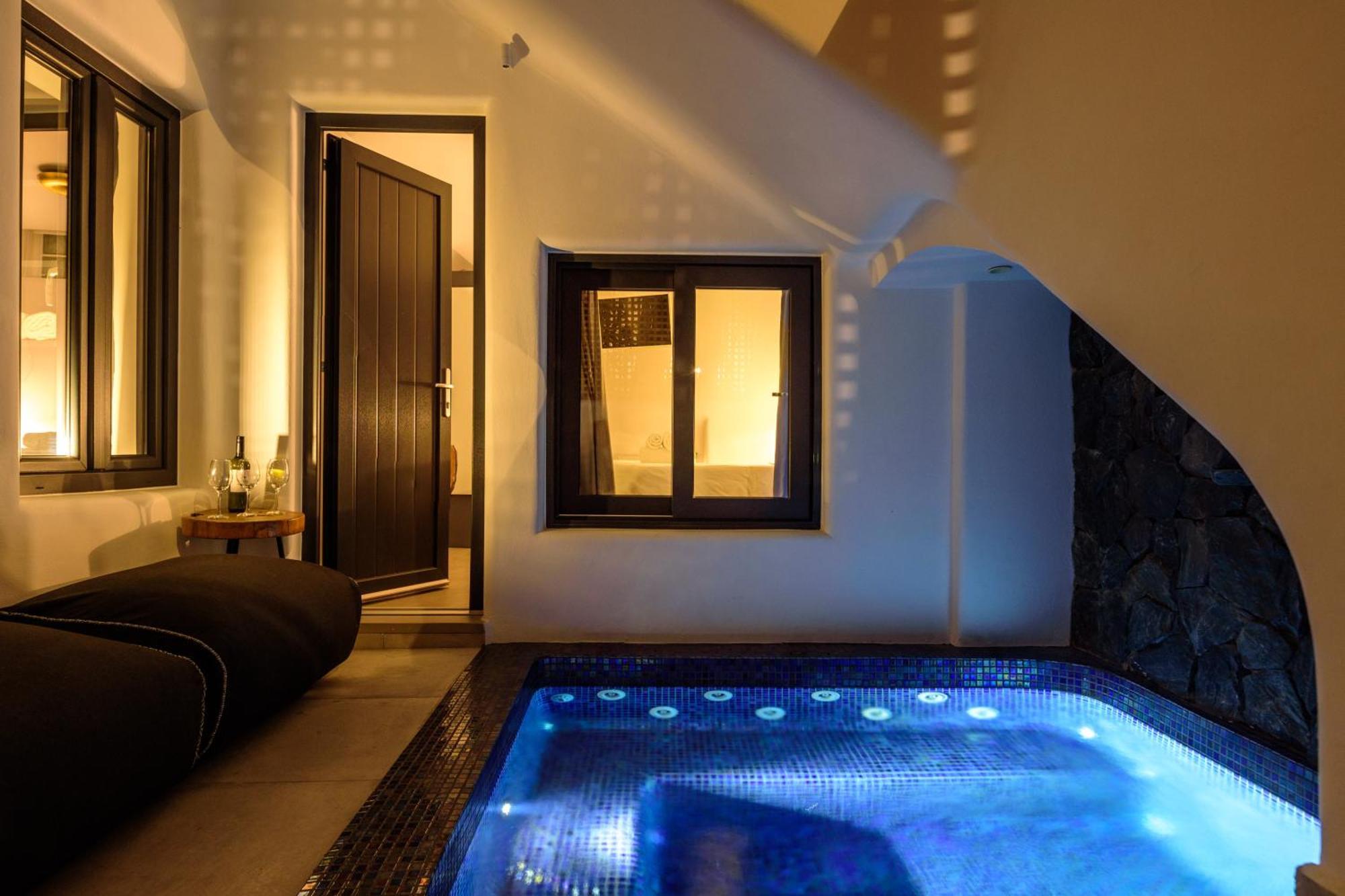 Secret Spot Luxury Villa Fira  Exterior photo