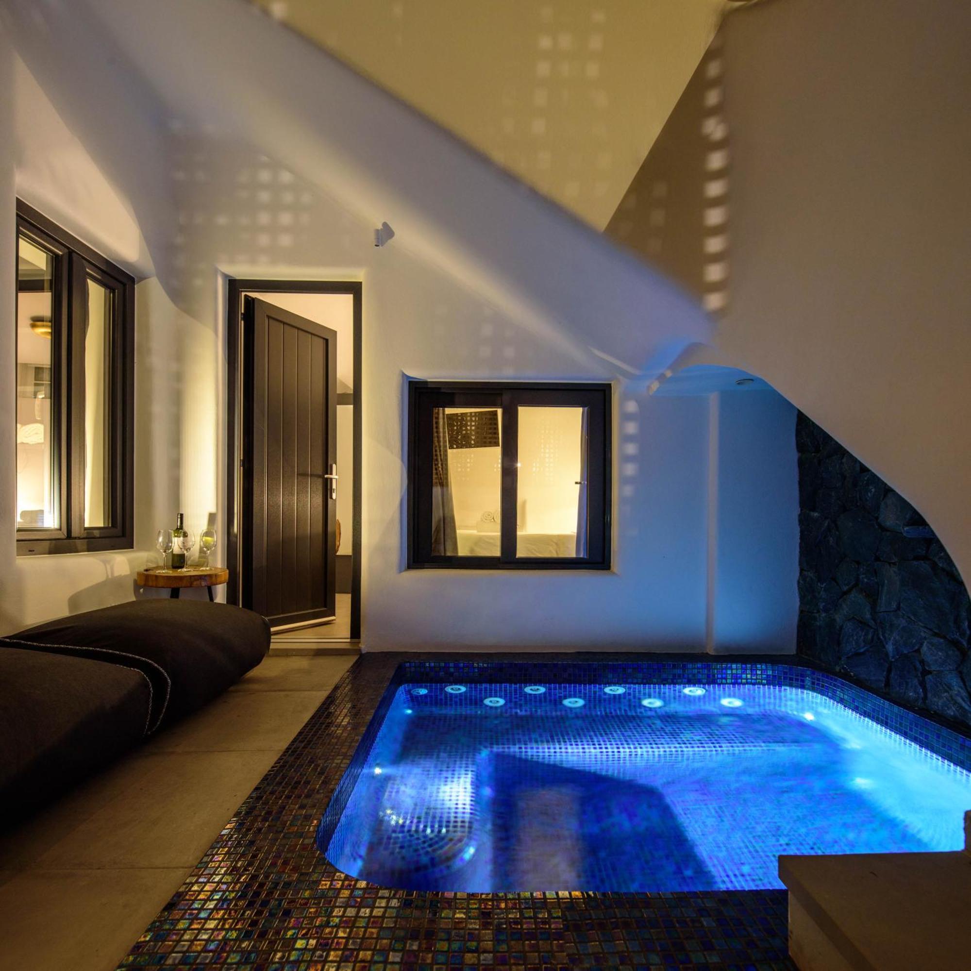 Secret Spot Luxury Villa Fira  Exterior photo